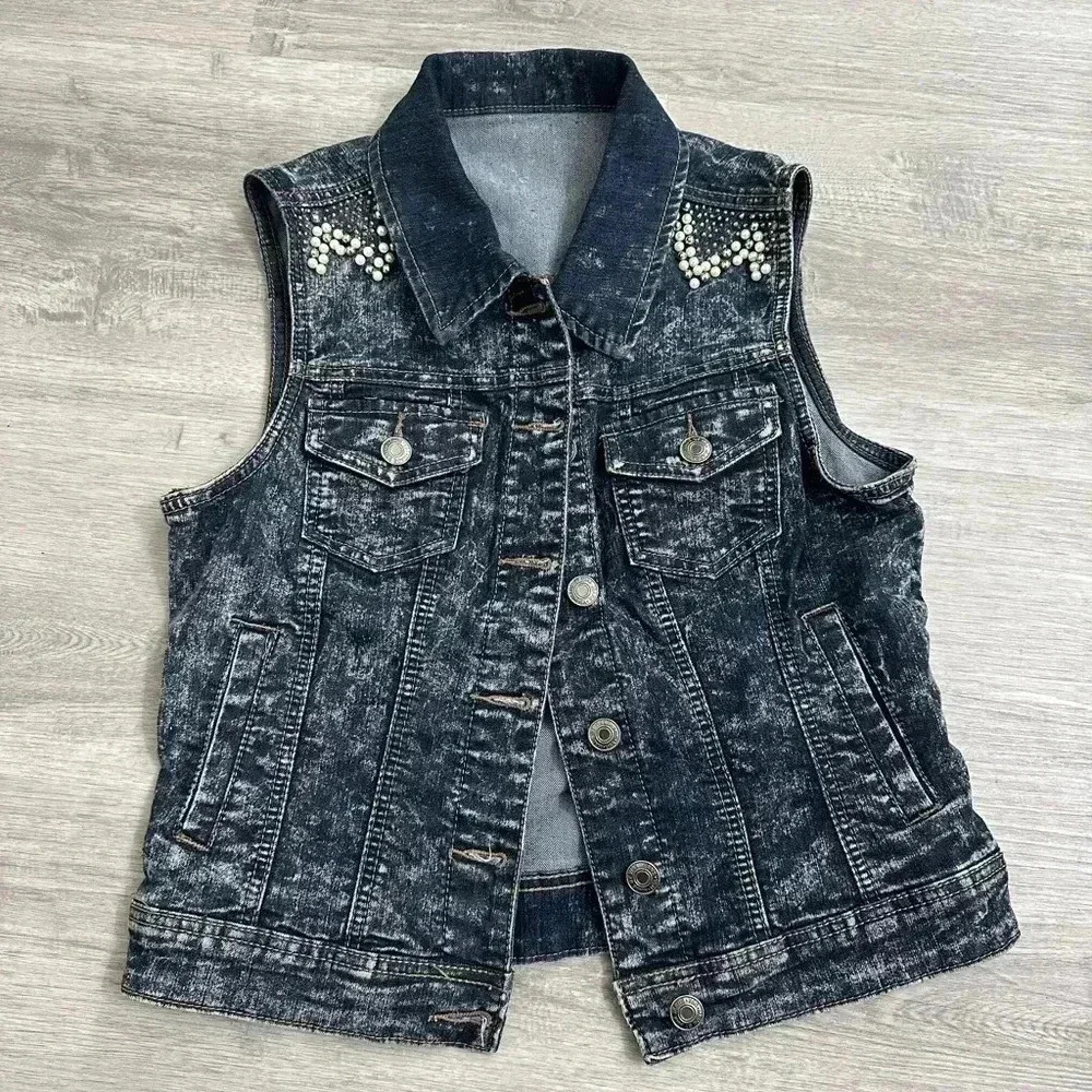 Denim vest with pearl decoration really nice